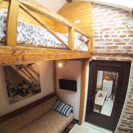 Vitosha Blvd - Attic Studio Sofia Zewnętrze zdjęcie